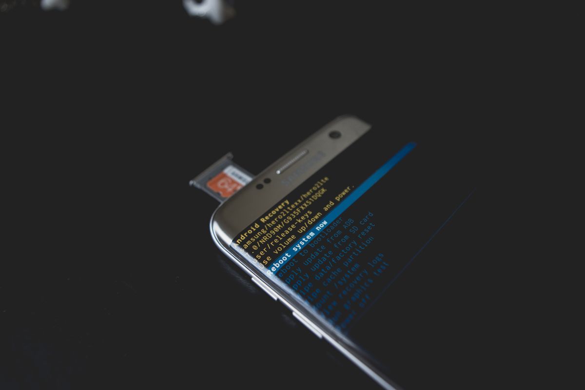 Phone software troubleshooting screen